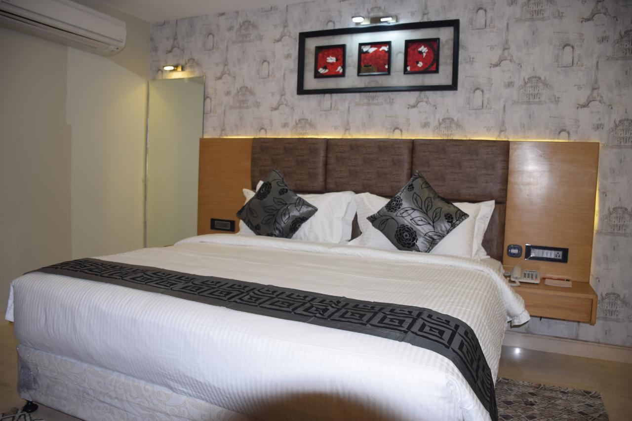 Golden Tree Hotell Puri Eksteriør bilde
